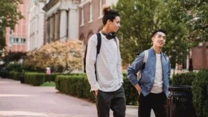 Read more about the article 10 Best AI Tools for College Students