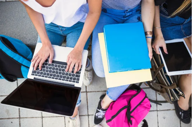 You are currently viewing Useful Online Tools for College and University Students 